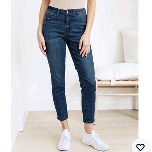 Judy Blue Mid Rise Mineral Wash Relaxed Dark Wash Jeans 88226 Size 9 29